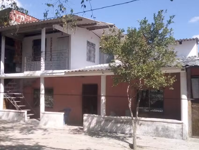 Hospedaje,12 colores JM