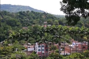 Hospedaje Alto de San Luis en Villeta &ndash; Vivienda Turistica RNT-90280