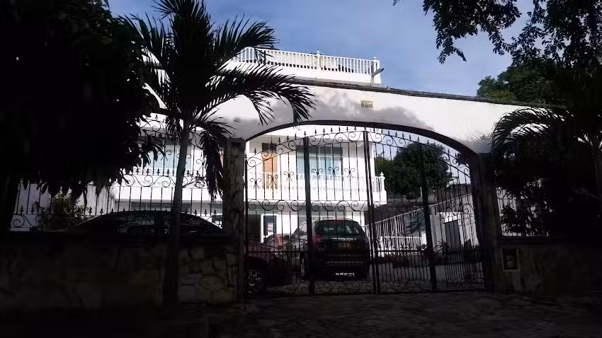 Hospedaje Altos de la Colina