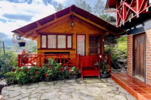 Hospedaje Caba&ntilde;a El Nogal