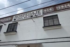 Hospedaje Casa Blanca