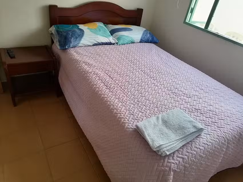 Hospedaje do&ntilde;a Idalir