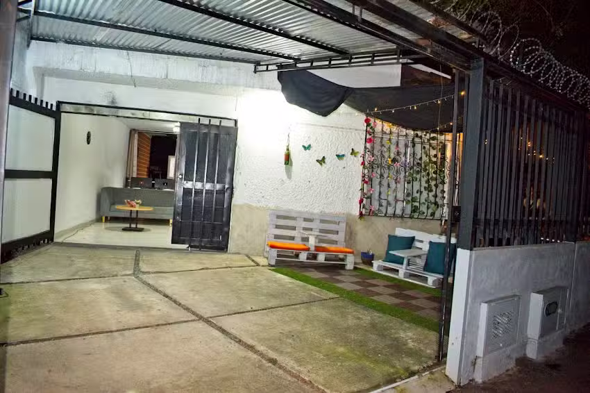 Hospedaje Emun&aacute;