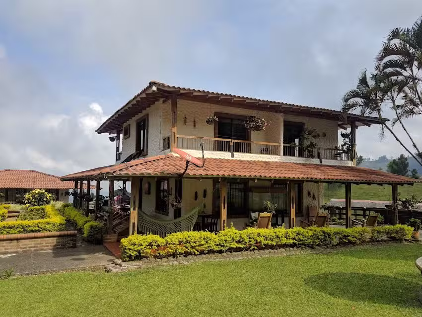 HOSPEDAJE GRANJA INTEGRAL DON LOLO