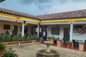 Hospedaje la castellana