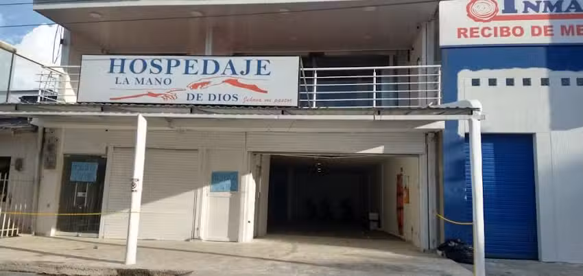 hospedaje la mano de Dios