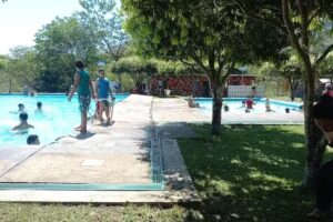 Hospedaje Las Acacias