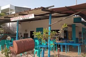 Hospedaje restaurante y tienda karled