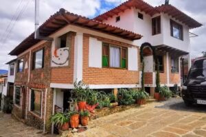 Hospedaje Villa Lucero