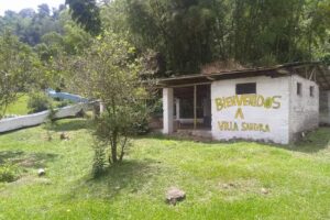 Hospedaje Y Camping Los Farallones Villa Sandra