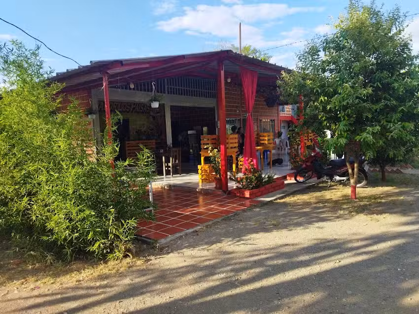 Hospedaje y restaurante S&R