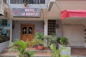 Hospedeje La Abuela