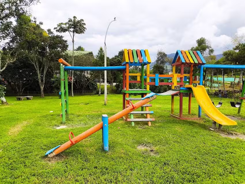 Host Oriente &ndash; Alojamientos Tur&iacute;sticos la Ceja Antioquia