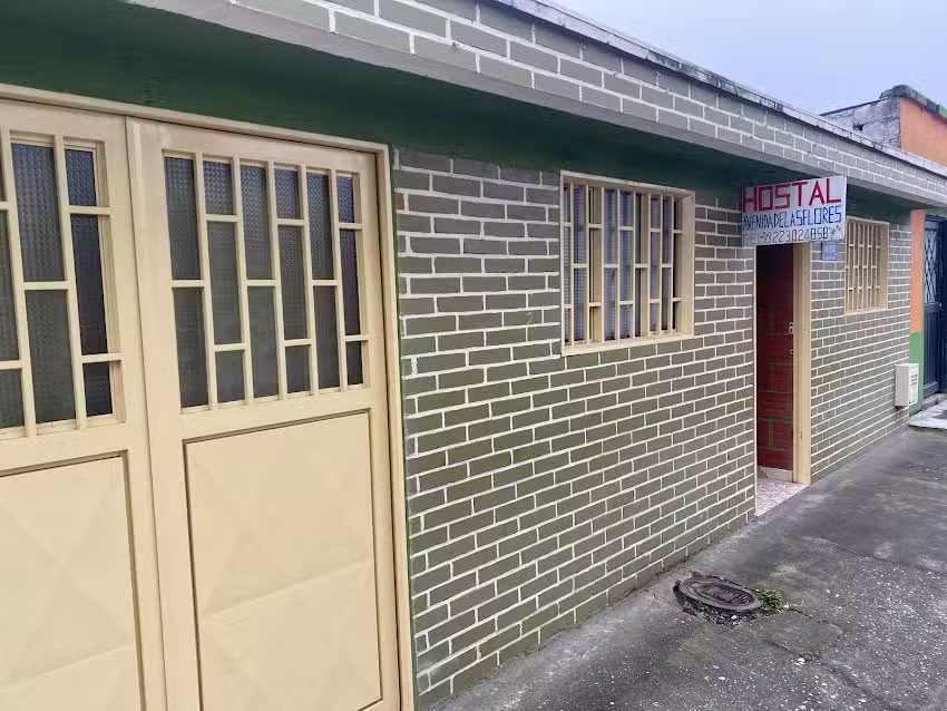 Hostal avenida de las flores