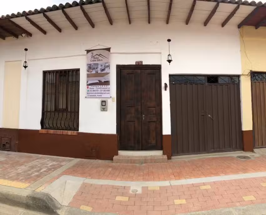 Hostal Casa Lola