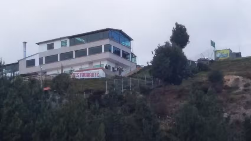 Hostal Cordillera