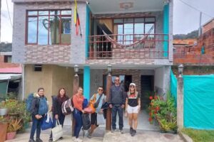 HOSTAL FAMILIAR SEGURA ROJAS