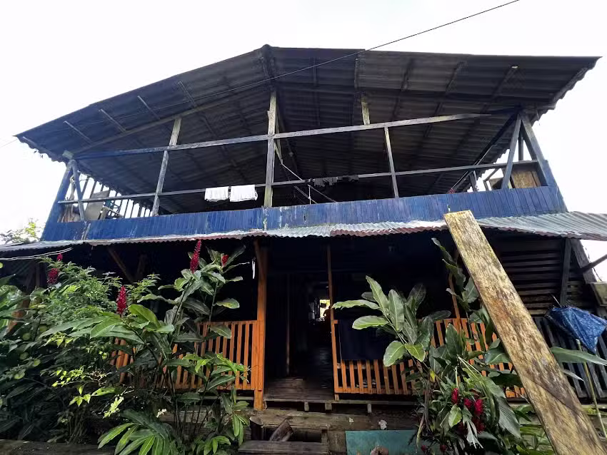 Hostal Herping Bah&iacute;a Solano