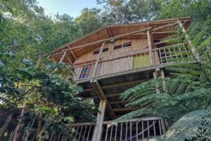 Hostal L Reserva Los Quetzales