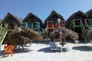 Hostal La Canoa