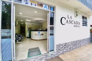 HOSTAL LA CASCADA
