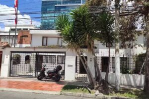 hostal la parada del tren