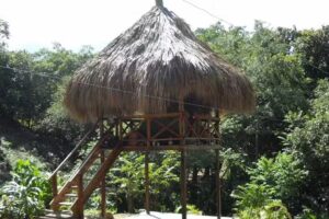 Hostal, Las Ma&ntilde;anitas de la Sierra