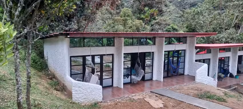 Hostal Passiflora