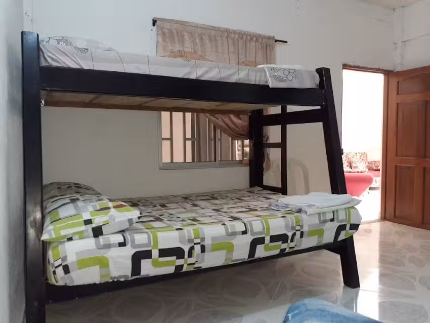 Hostal Playa Honda Capurgana