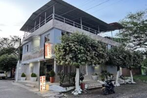 HOSTAL Puerto Araujo Plaza