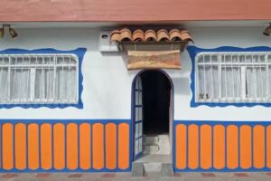 Hostal y Operador Turístico La Casa De Mi Abuela