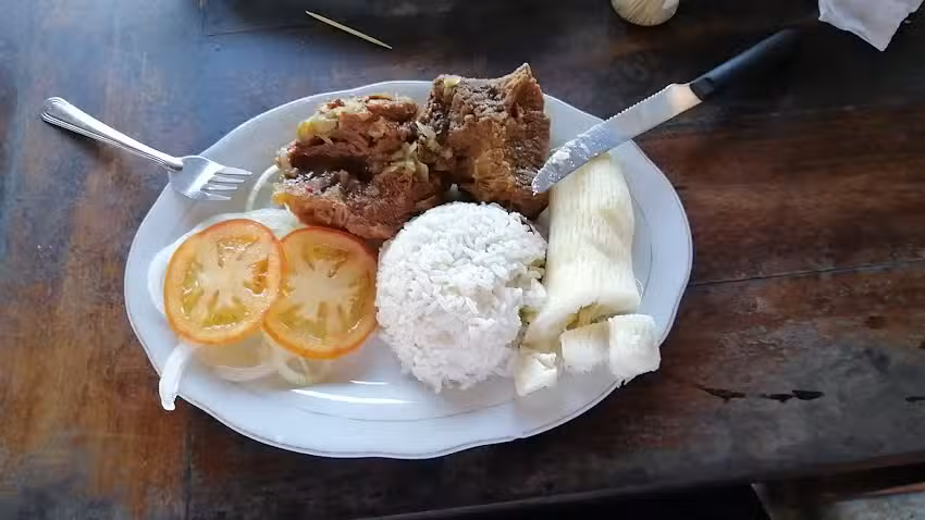 Hostal Y Restaurante 3s