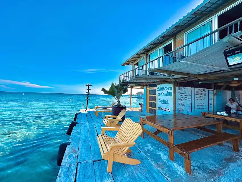 Hostel Santa Cruz del Islote