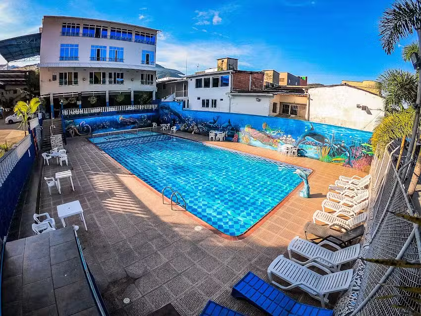 Hoster&iacute;a La Cascada