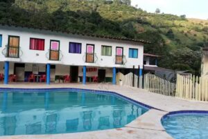 Hosteria Las Playitas