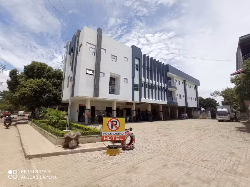 Hotel Almirante Varela