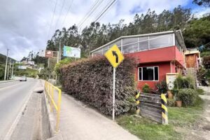 HOTEL-ALOJAMIENTO CASA CAMPESINA LA FAGUA