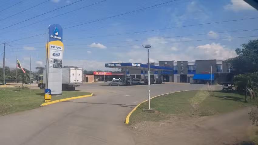 Hotel ave f&eacute;nix