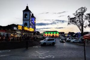 Hotel Balcón Plaza Santa Ana