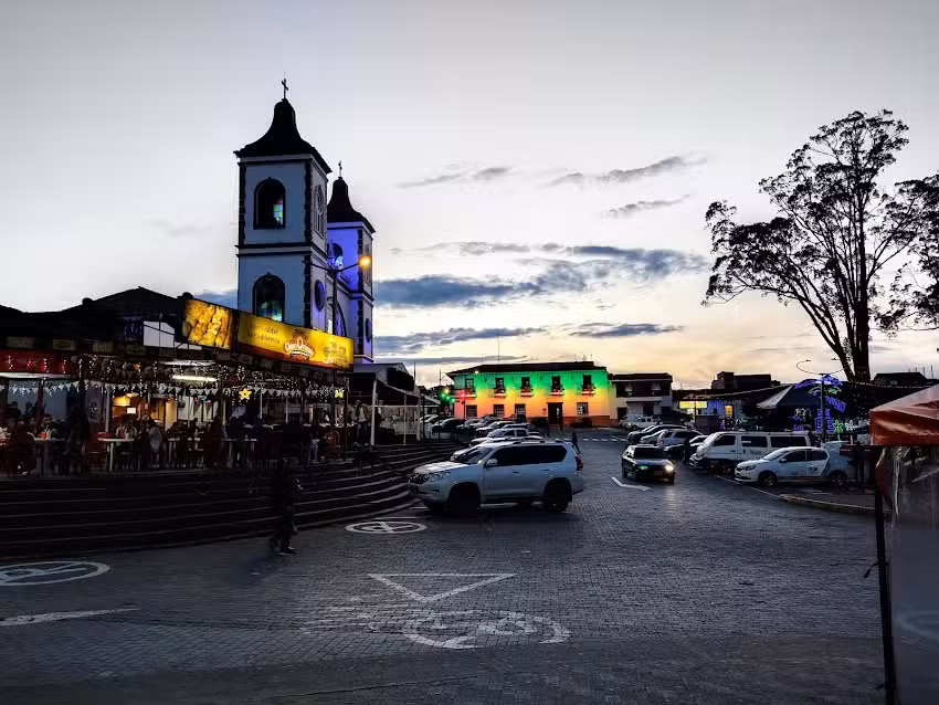 Hotel Balc&oacute;n Plaza Santa Ana