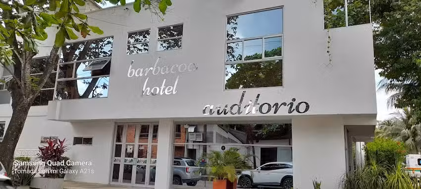 Hotel Barbacoa urab&aacute;