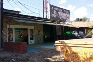 HOTEL, BILLARES Y BAR LA VEGA