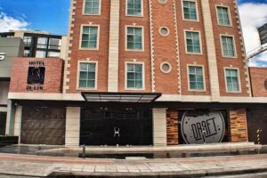 Hotel Black Usaqu&eacute;n