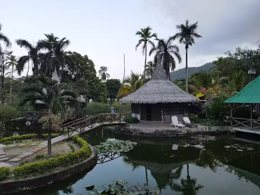 Hotel Boutique Caba&ntilde;as El Para&iacute;so