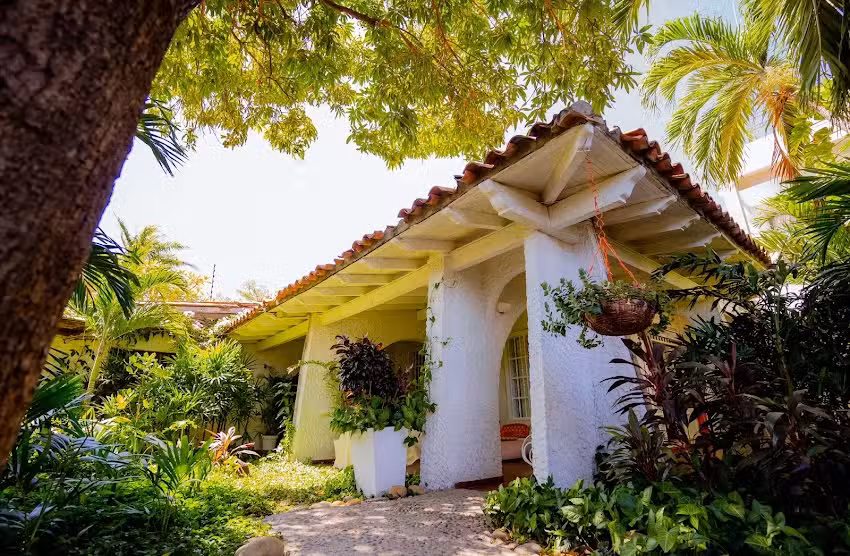 Hotel Boutique Casa Rosal&iacute;a