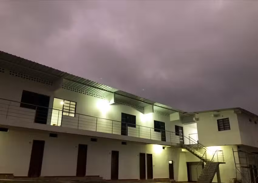 Hotel Brisas Del Mar-Barrio El Jardin, Llorente