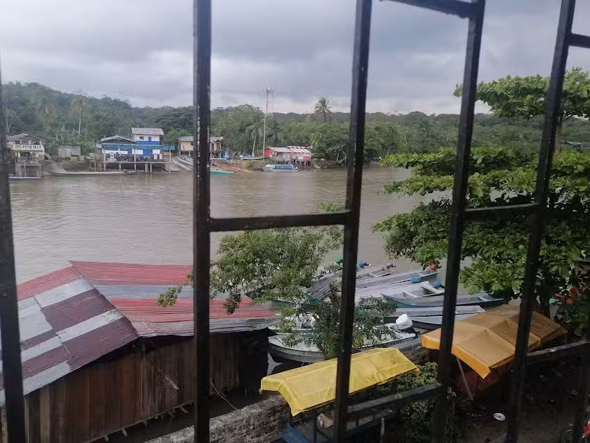 Hotel brisas del rio