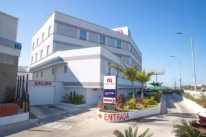 Hotel ByHours Circunvalar