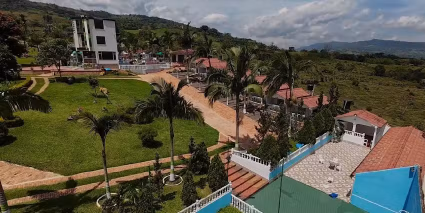 Hotel caba&ntilde;as El Caracolito