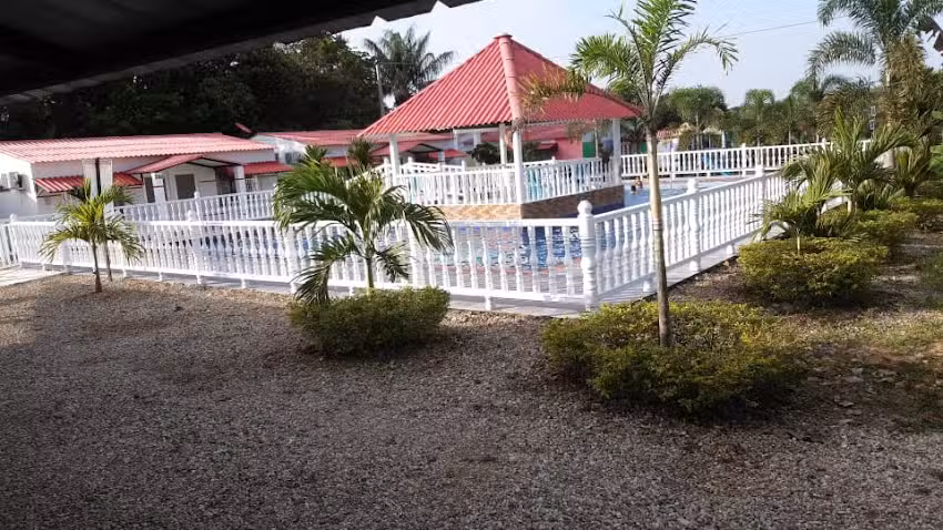 Hotel Caba&ntilde;as La Potra